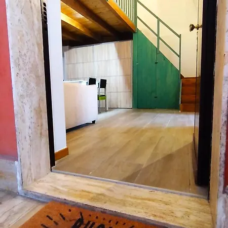 The Wooden Loft - Centro Apartament Bari